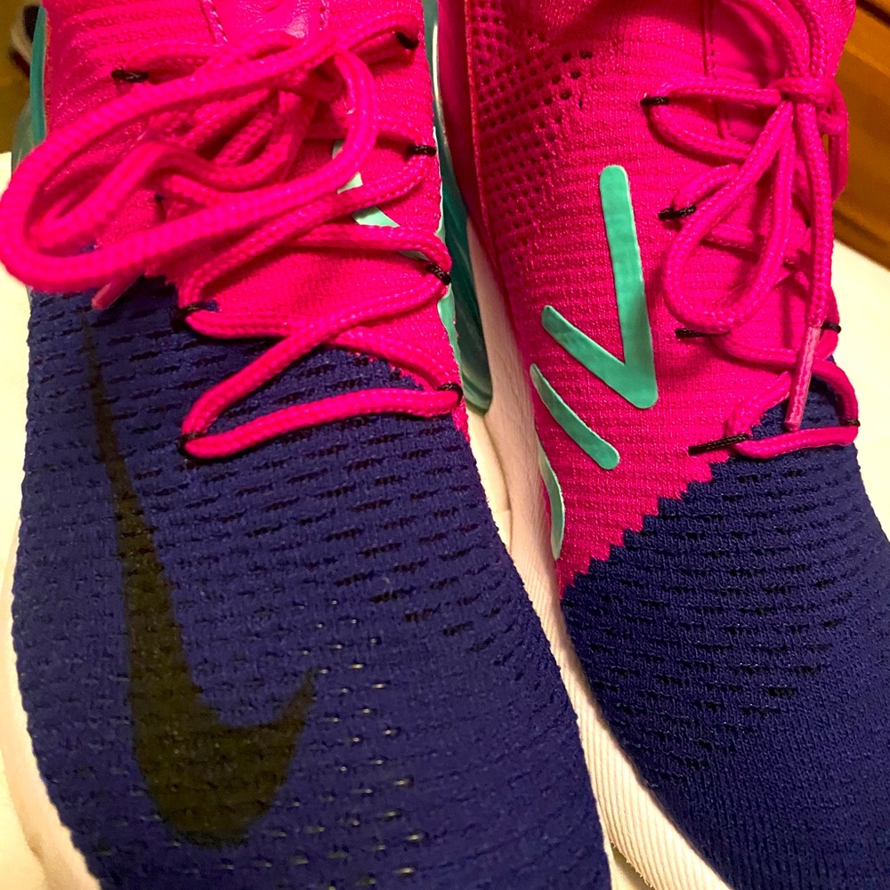 Nike 270 Flyknit